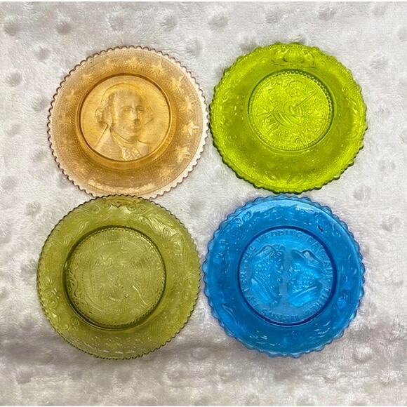 Vintage Lot of (4) Westmoreland 3 1/2" Scalloped Edge Themed Mini Plates - Picture 2 of 9